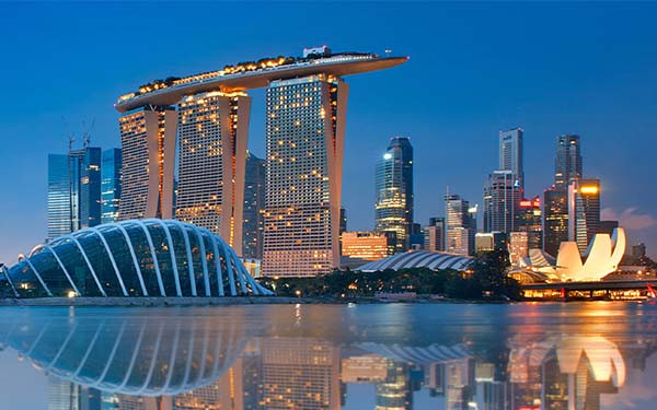 Singapore Marina Bay Downtown Skyline